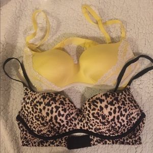 TWO!! Victoria’s Secret 32C balconette padded bras